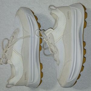 Sorel ONA 503 Everyday Low Knit Platform Sea Salt Chalk Sneakers Size 7.5